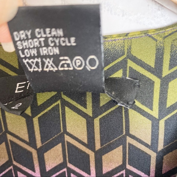 ETCETERA Bright Bold Geometric Print Shift Dress 2 - Picture 11 of 12